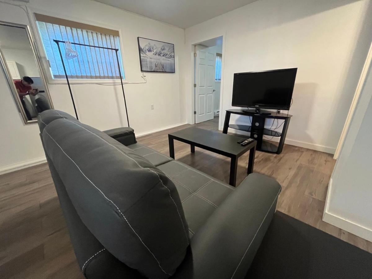 فندق Starting Point Family House Saanich المظهر الخارجي الصورة